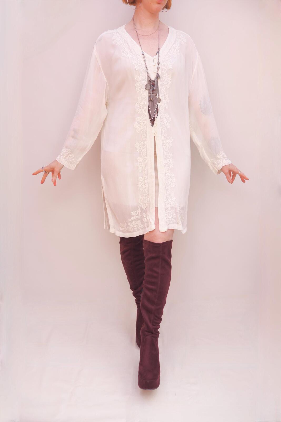 Vintage Embroidered Long Blouse