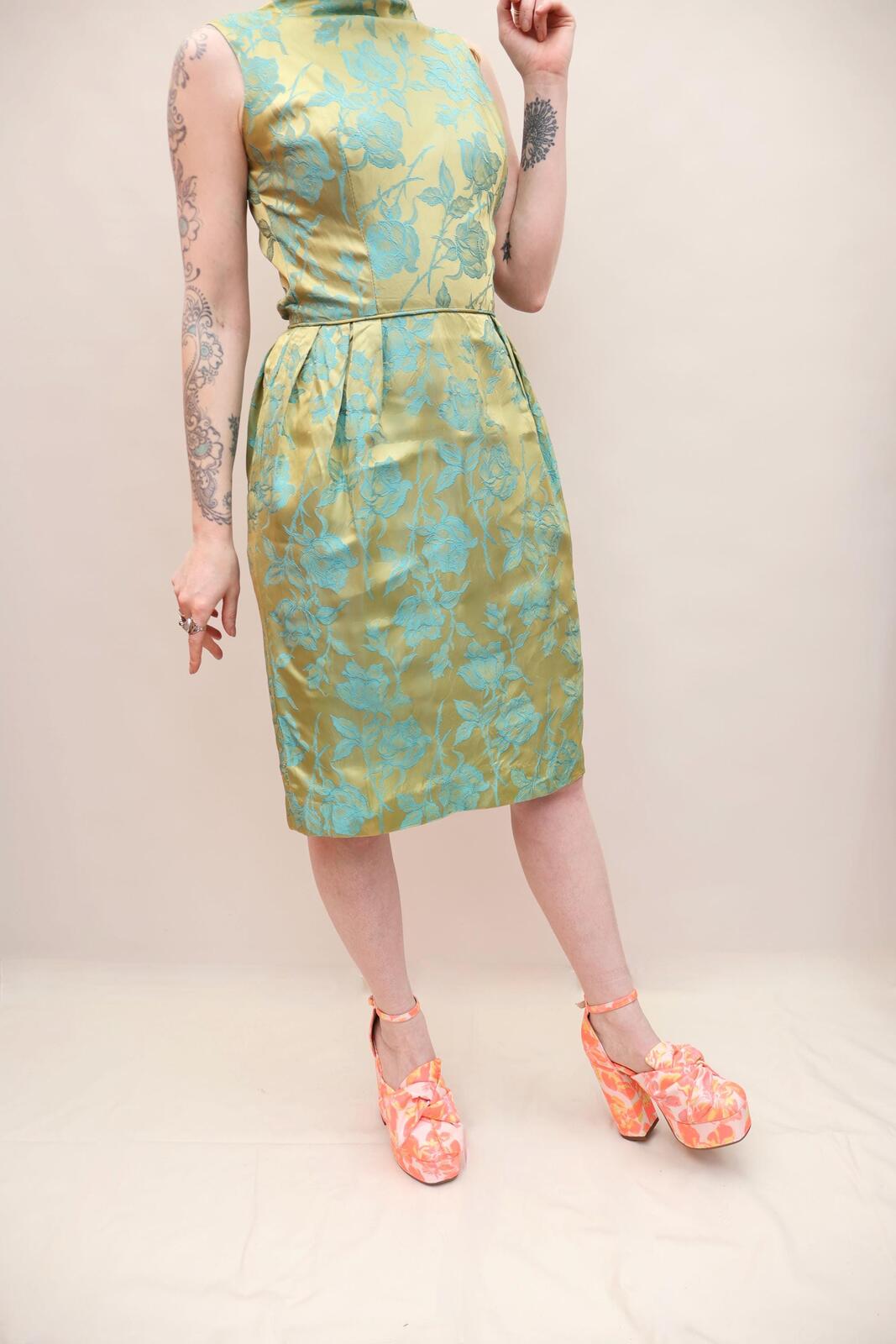 Vintage 50s Wiggle Dress