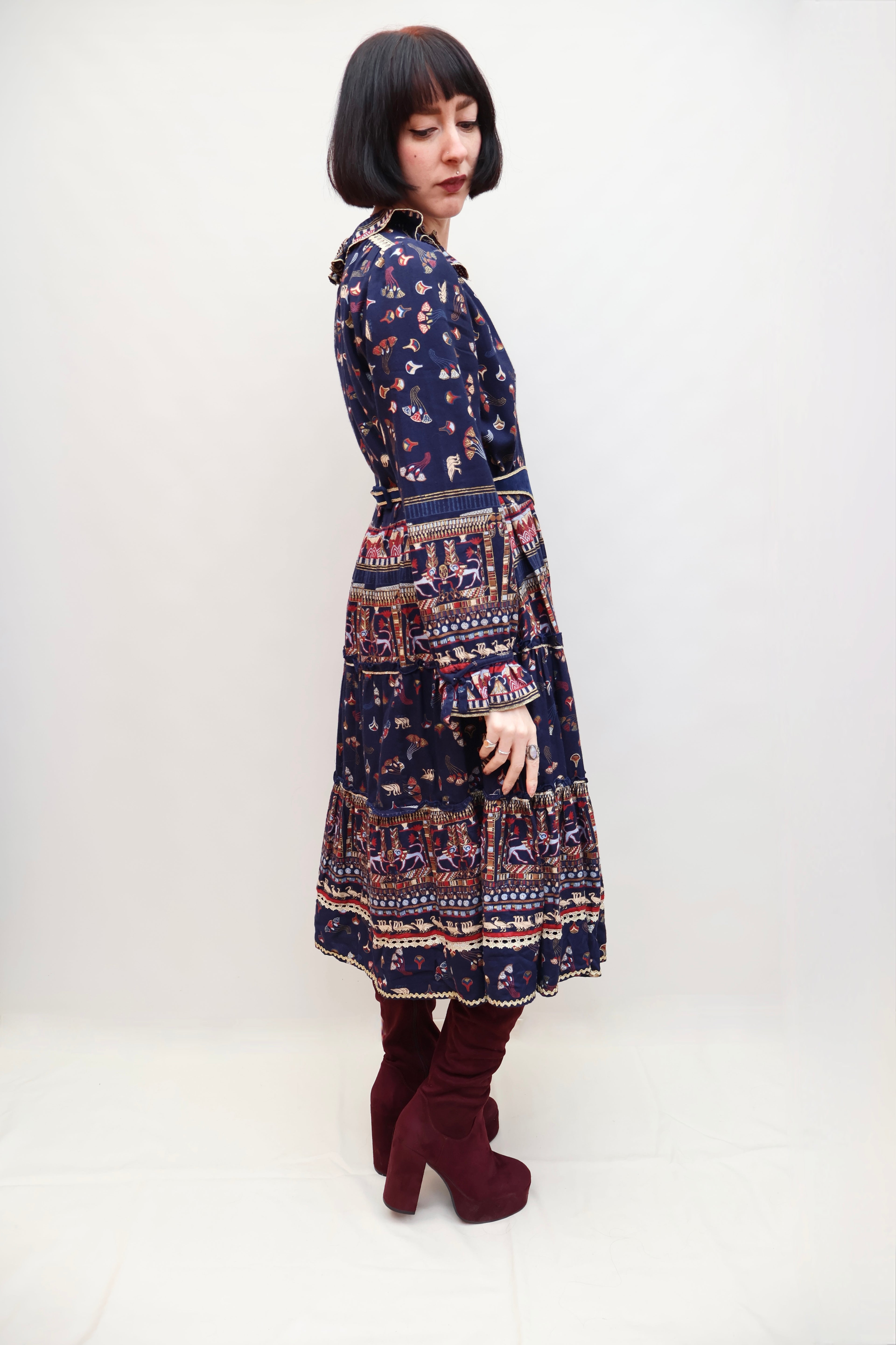 Vintage 70s Egyptian Dress