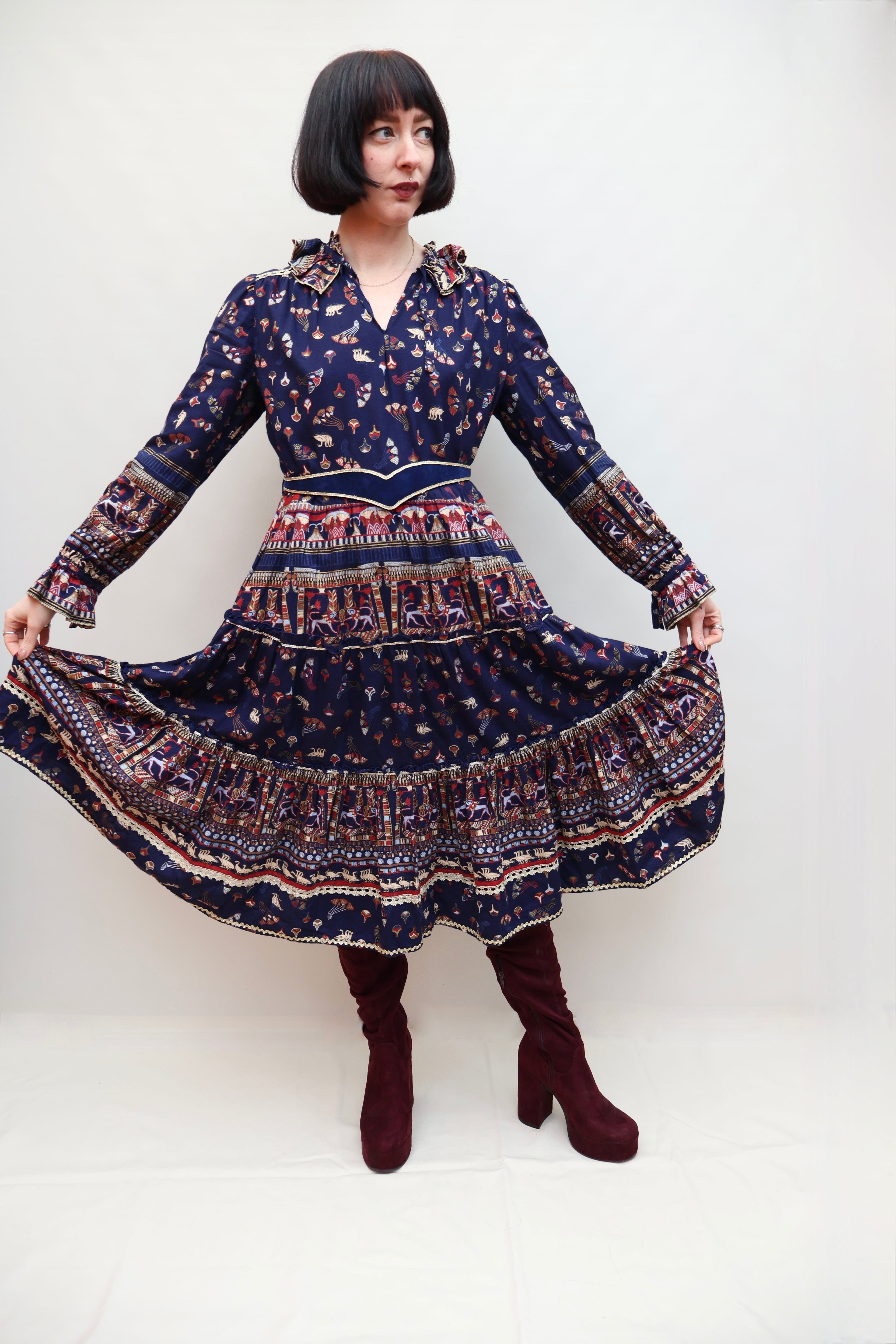 Vintage 70s Egyptian Dress