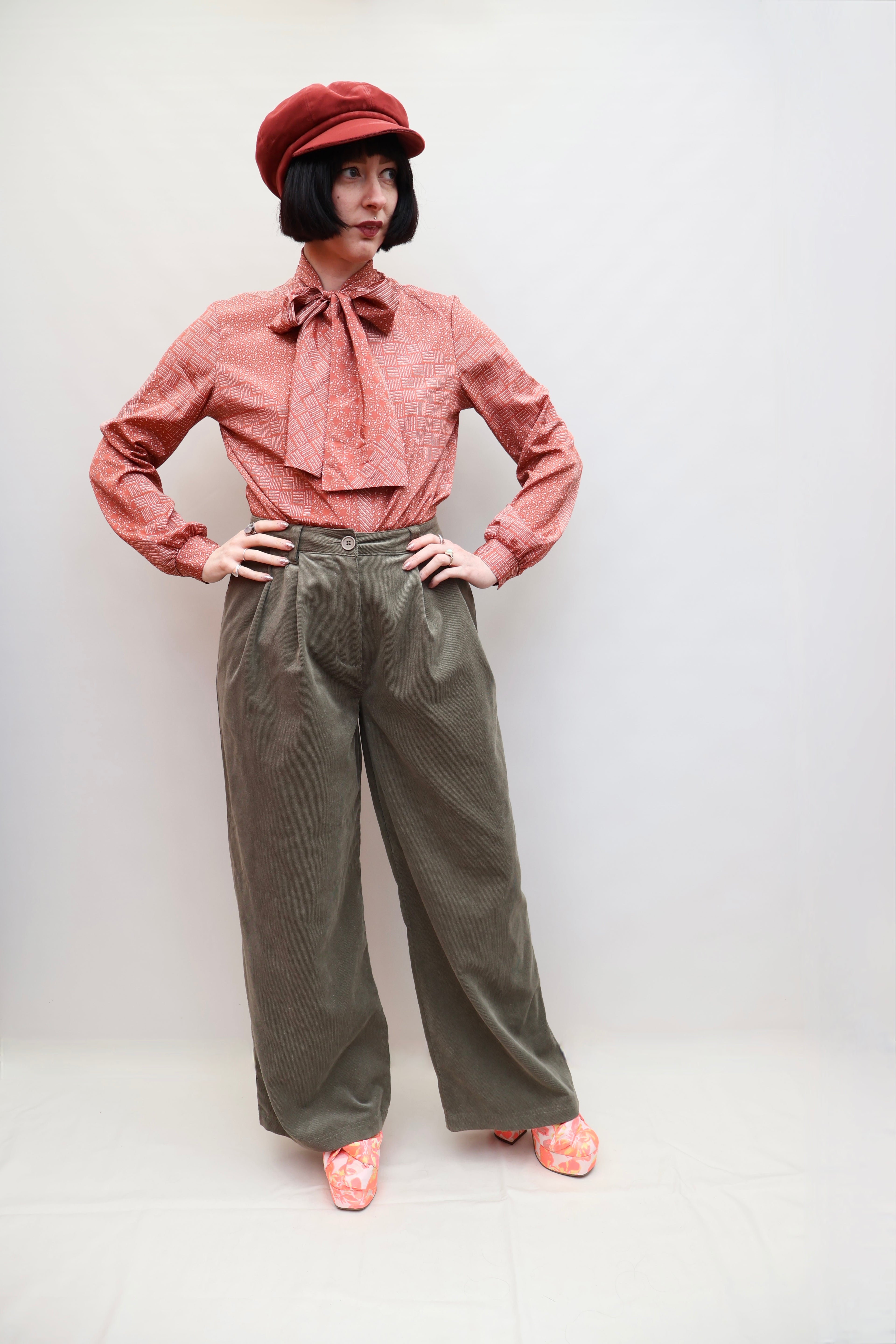 Vintage 70s Pussy Bow Blouse