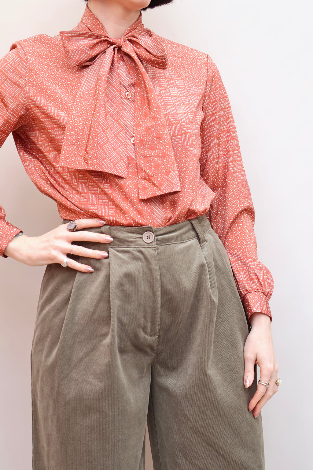 Vintage 70s Pussy Bow Blouse