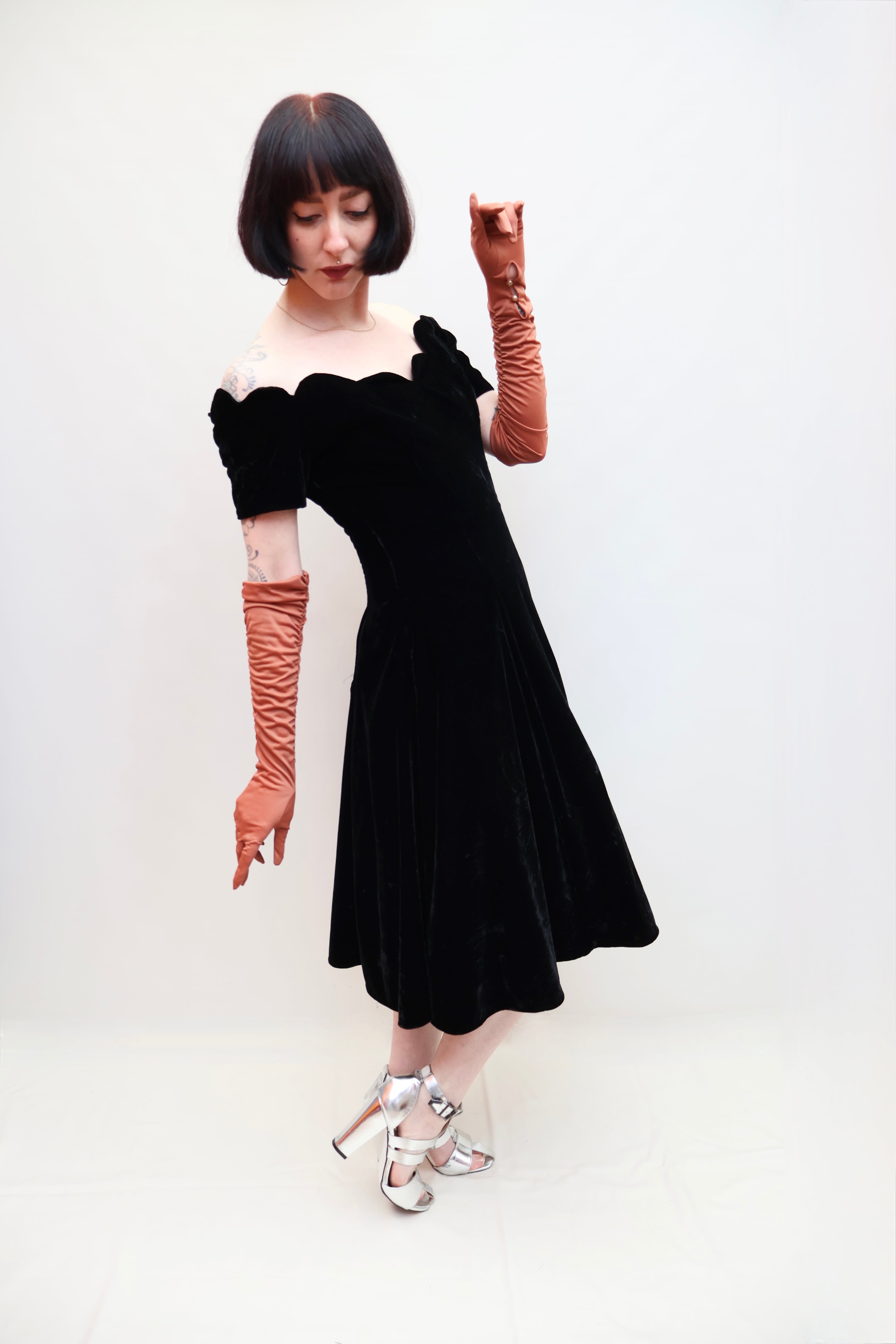 Vintage Scalloped Velvet Dress